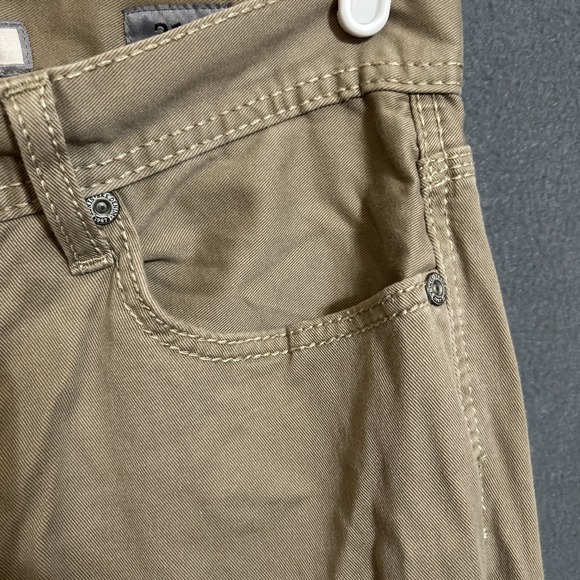 BKE Jeans Mens 30L Brown Jake Boot Leg Denim Embroidered Buckle Western Stretch - Picture 2 of 9